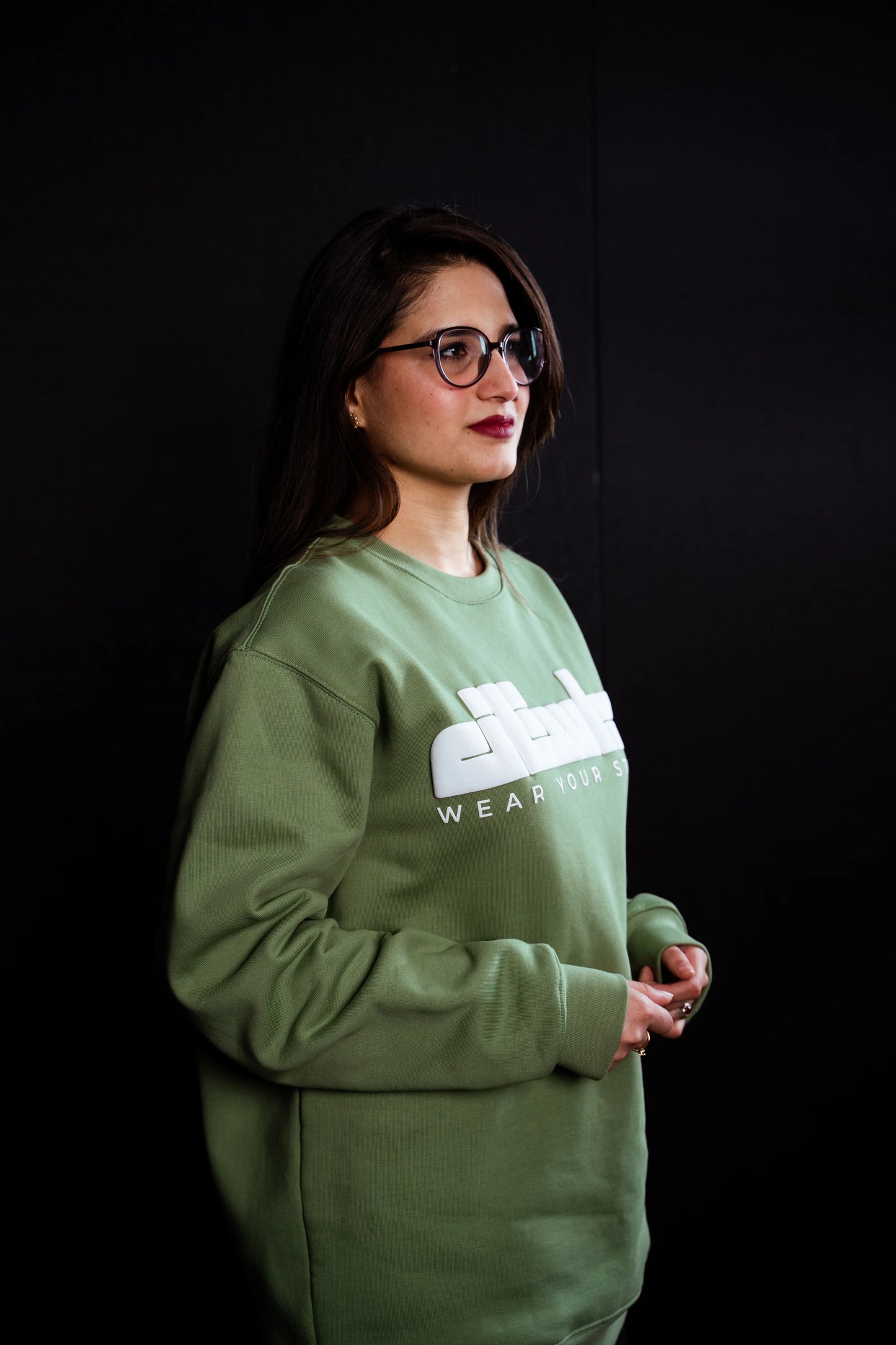 Comfy Green Unisex Relaxed Fit 400 Plus GSM Sweat Shirt - D.Sweatz by Daastaan